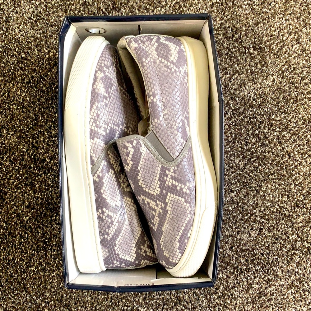 NEW! Refresh Faux Leather Sneakers